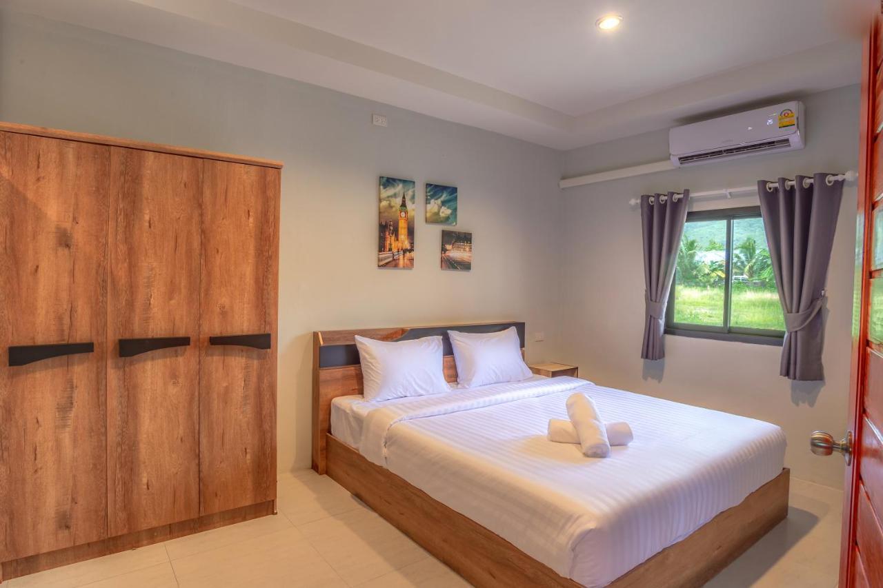 มาลินี เฮาส์ Hotel หาดบางเทา ภายนอก รูปภาพ